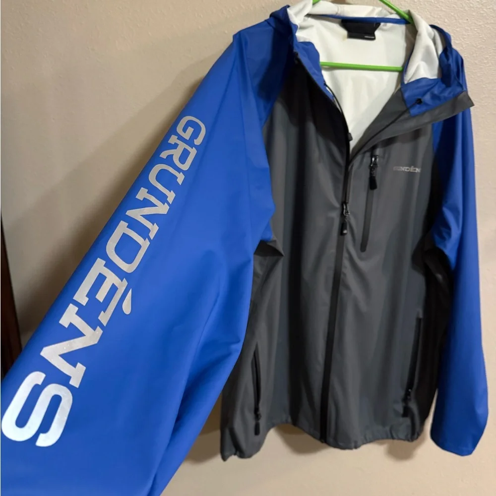 Grundéns Men's Blue and Gray Waterproof Raincoat - Picture 2 of 7